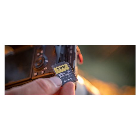 Sony | Tough Memory Card | UHS-II | 256 GB | SDXC | Flash memory class 10 - 2